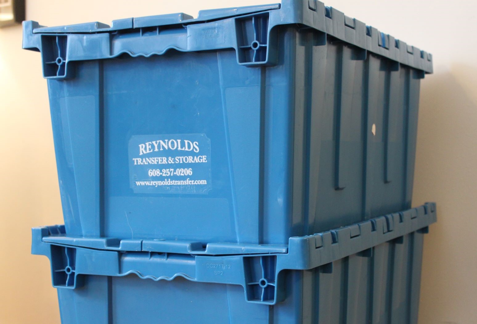 Eco-boxes-reusable-moving-costs-Reynolds-Storage-Transfer